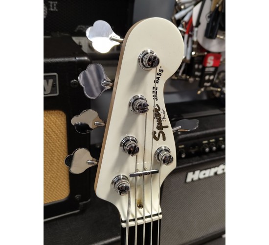 Fender Squier Deluxe V Active Jazz Bass бас-гитара, цвет белый USED