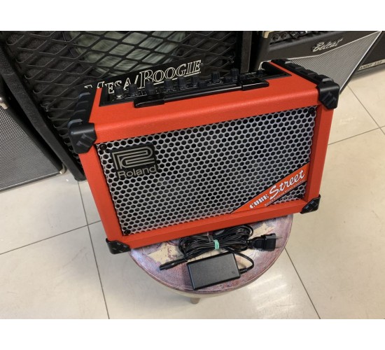 Roland Cube Street RD гитарный комбо USED