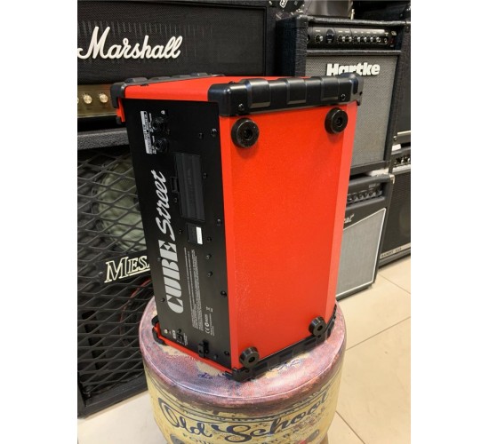 Roland Cube Street RD гитарный комбо USED