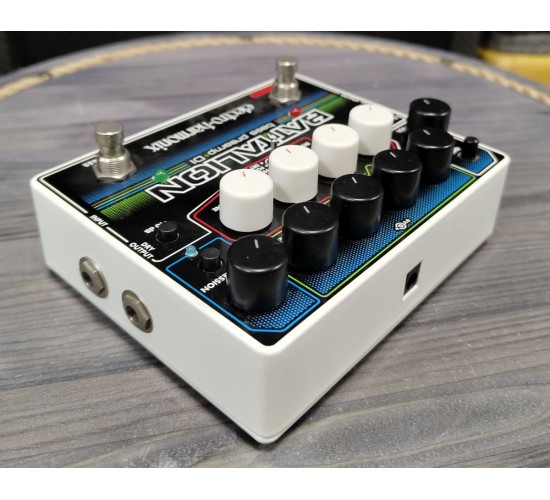 Electro-Harmonix Battalion bass preamp + DI басовая педаль - преамп USED