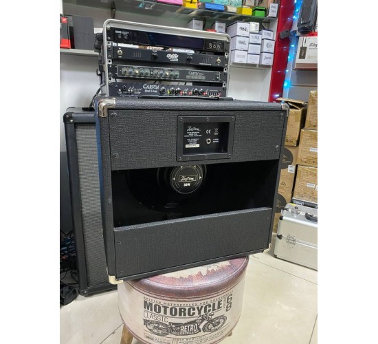 Kustom Defender 1X12  гитарный акустический кабинет 1х12" USED