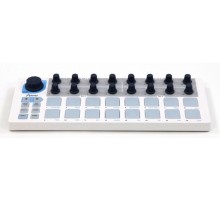 Arturia BeatStep MIDI-контроллер