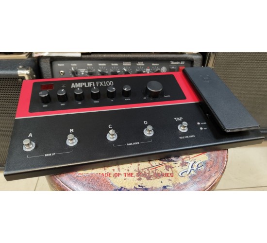 Line 6 Amplifi FX100 гитарный процессор USED