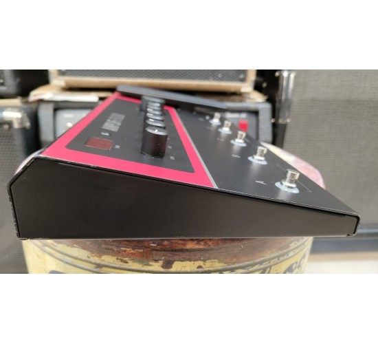 Line 6 Amplifi FX100 гитарный процессор USED
