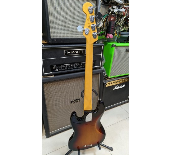Fender American Professional II Jazz Bass V 3CS/R бас-гитара, США 2021, выставочный образец