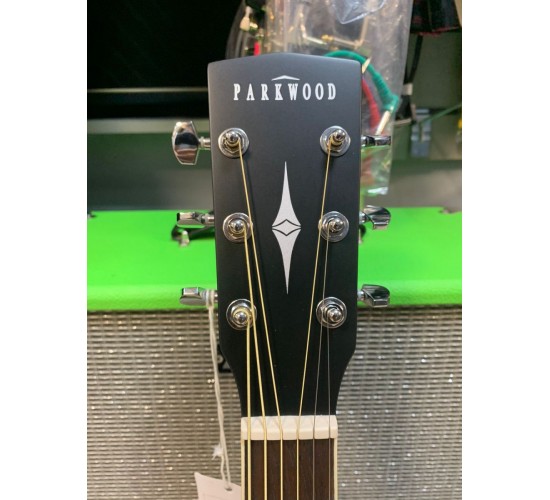 Parkwood PF51 BKS TA трансакустическая гитара с чехлом УЦЕНКА