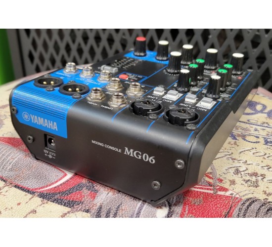 Yamaha MG06 микшерный пульт USED