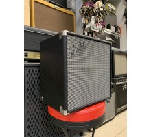 Fender RUMBLE 25 комбоусилитель басовый 110 V USED