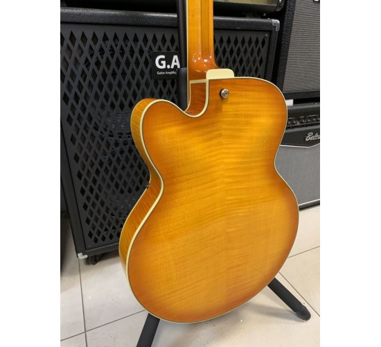 Ibanez Artcore AF105-AMB-12-01 полуакустическая электрогитара, с кейсом 2007 USED