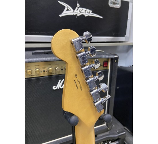 Fender Player Stratocaster Floyd Rose HSS электрогитара, цвет Polar White Мексика 2018 USED