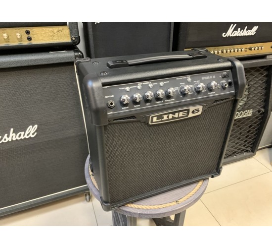 Line 6 Spider IV 15 комбоусилитель, USED